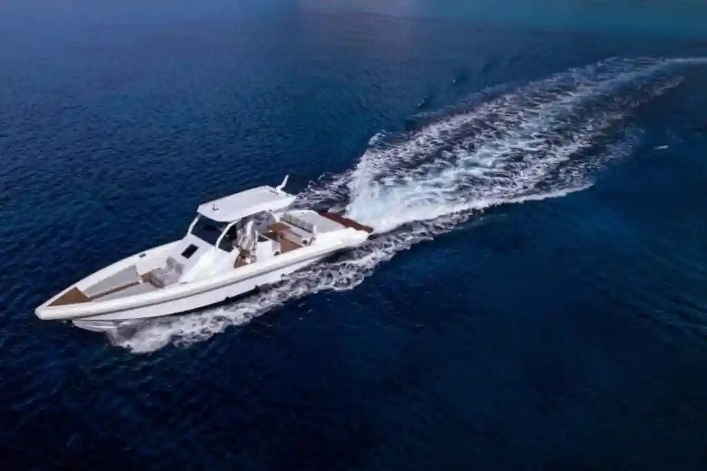 Skipper 38NC, Motorboat for rent in Athens